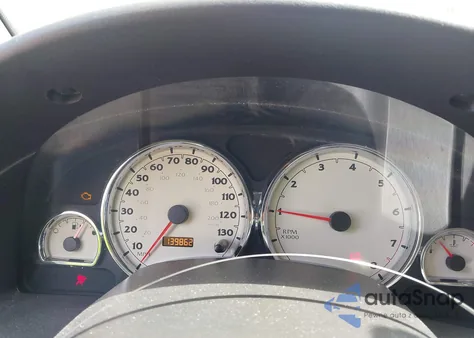 2005 Saturn Vue V6 z USA, uszkodzony, nr VIN 5GZCZ63445S848736